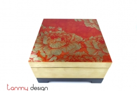 Orange square lacquer box with flower included with stand 25 cm
